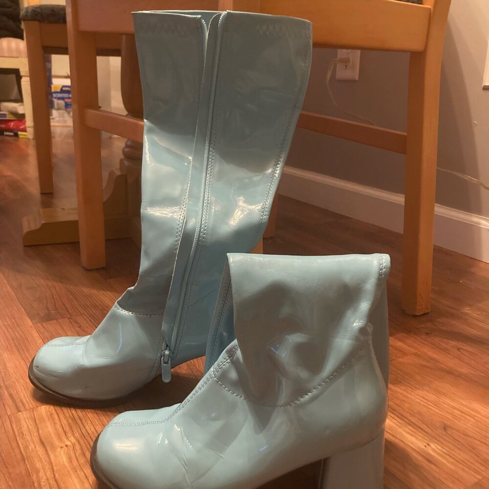 ellie baby blue shiny heeled gogo boots 8